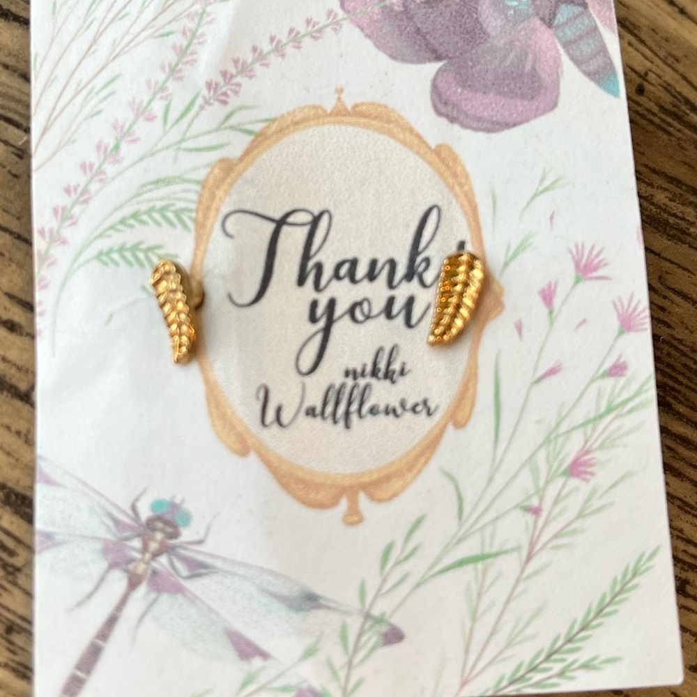 Nikkiwallflower Gold Earrings